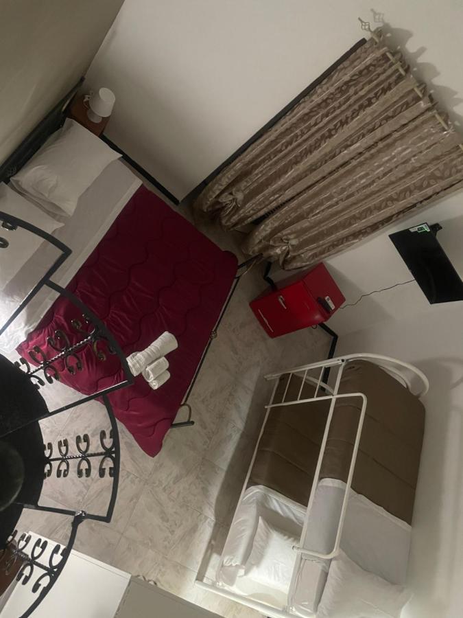 Апартаменты Casa Vacanza La Serenella Неаполь Экстерьер фото